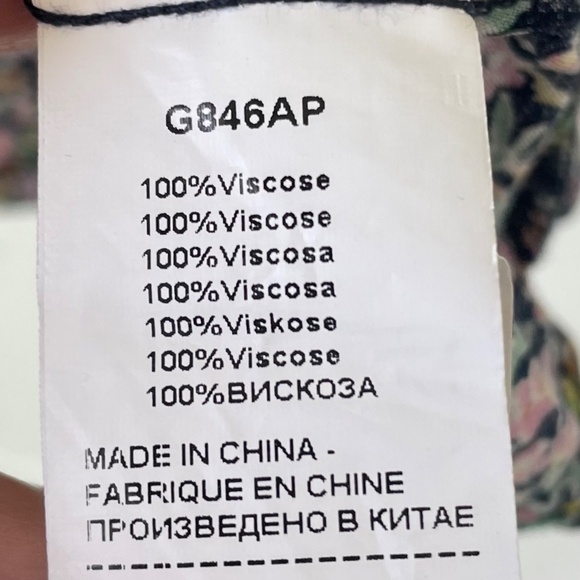 Adorable floral button down dress | Size: Medium - Picture 5 of 16